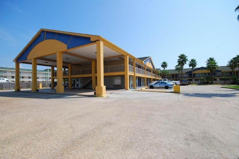 Knights Inn Baton Rouge Exterior photo